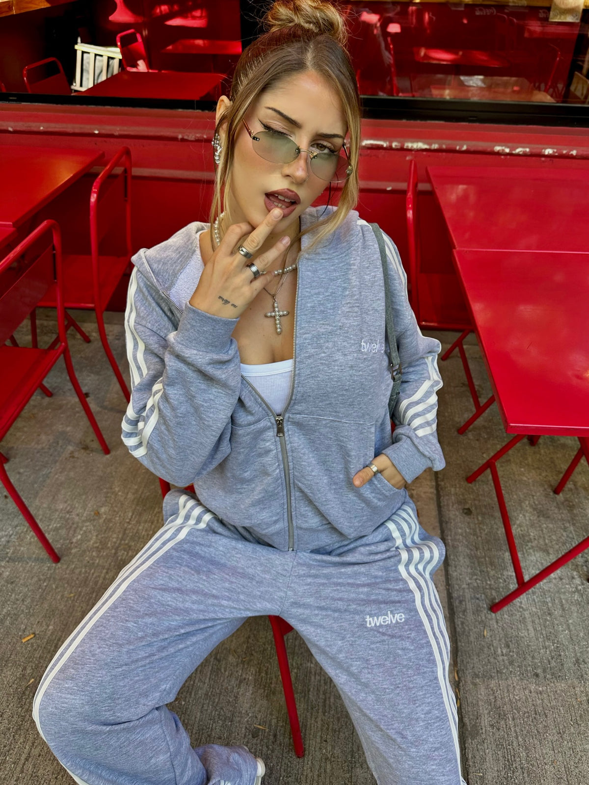 Stris Zip Up