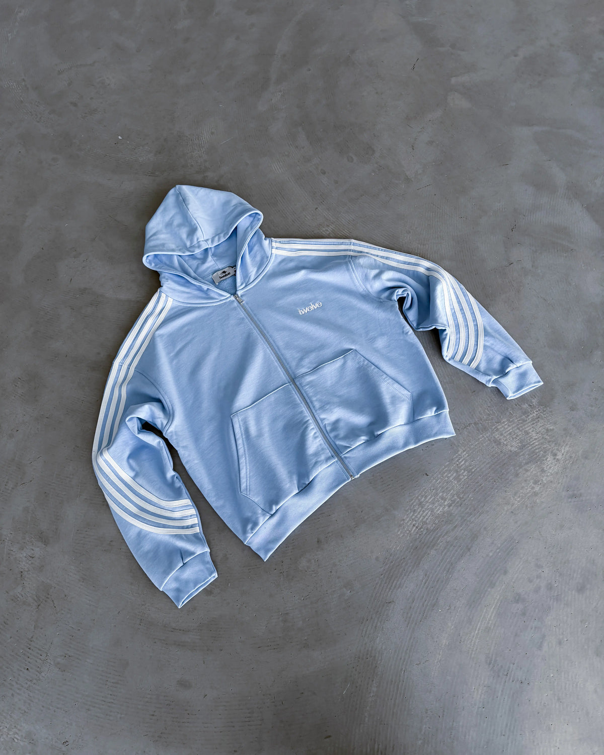 Twelve Stris Zip Up – Baby Blue – ürün görseli