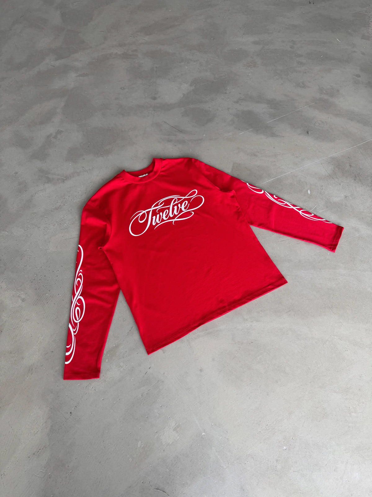 Twelve Long Sleeve – Red – ürün görseli