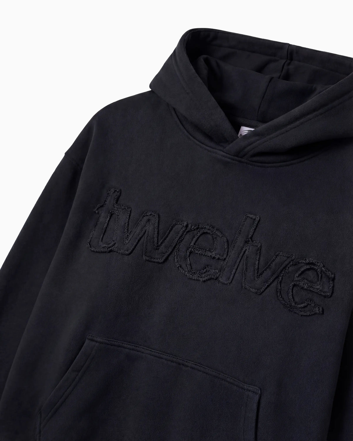 Twelve Distress Hoodie – Black – ürün görseli