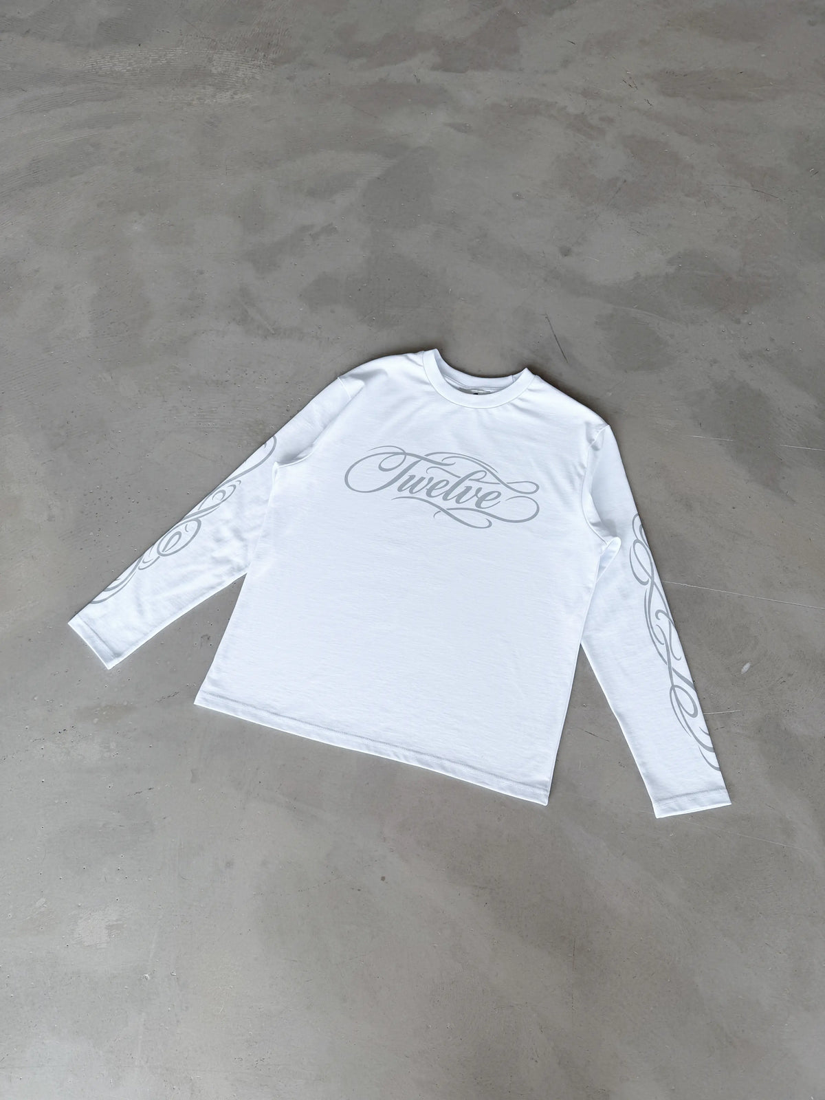 Twelve Long Sleeve – White – ürün görseli